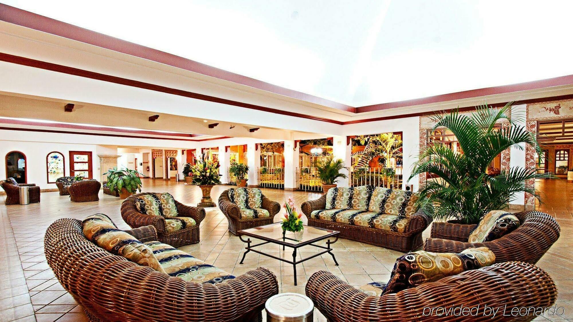 Hotel Globales Camino Real 马那瓜湖 外观 照片